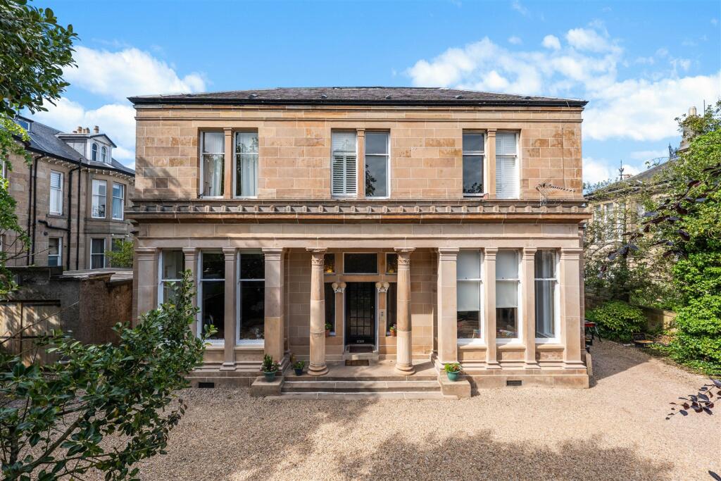 Main image of property: 0/1 9 Winton Drive, Kelvinside, G12 0PZ