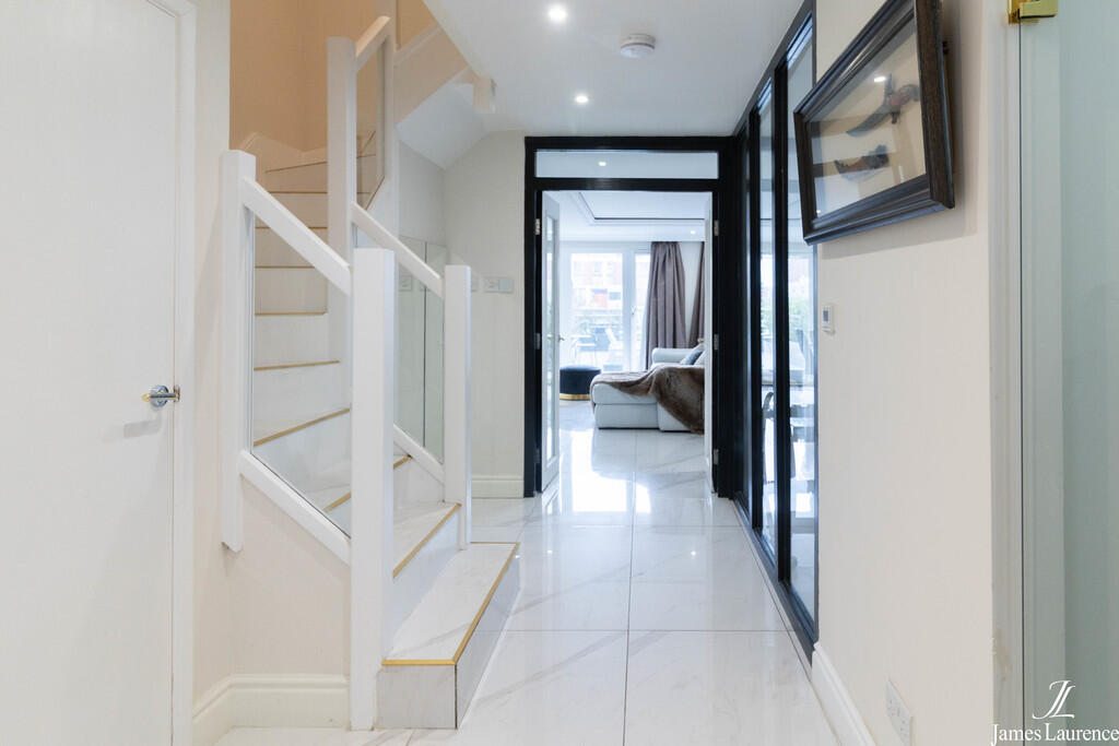 Additional image 5 of Royal Arch Apartments, The Mailbox, Wharfside Street, Birmingham