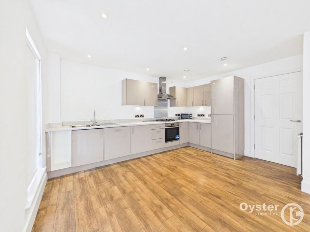 Apartment in Harrow - View 5