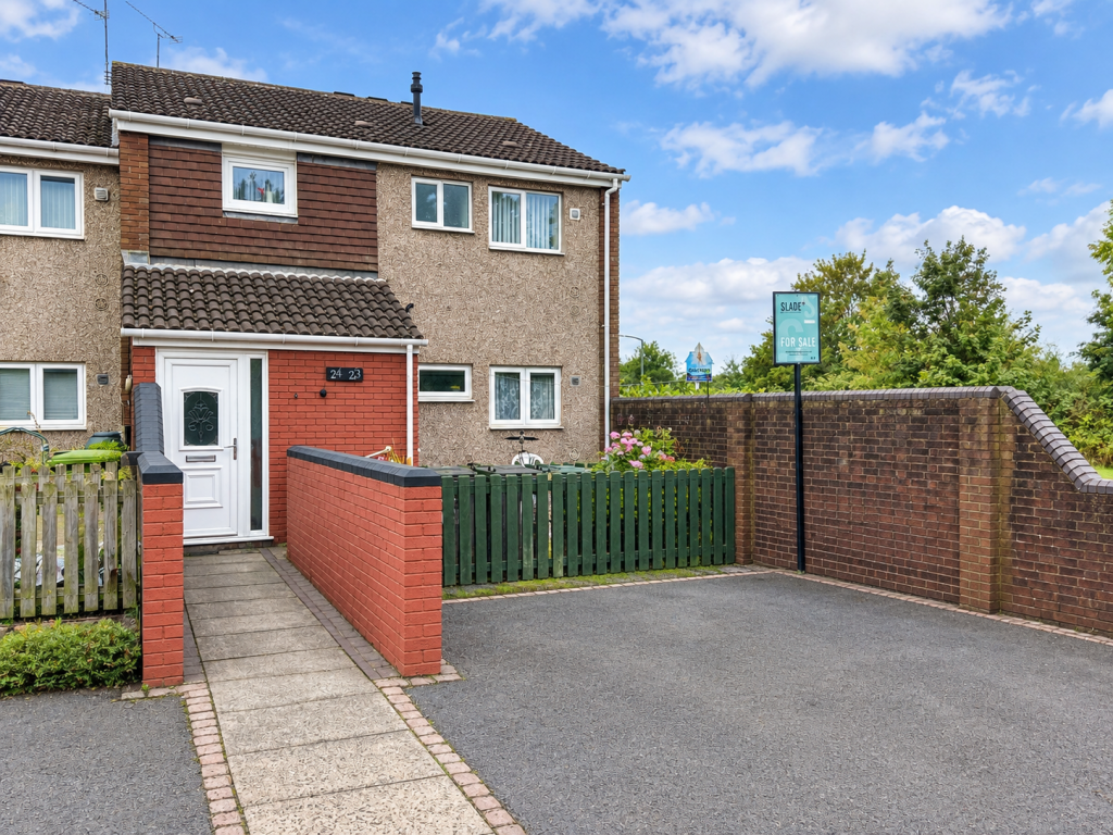 Main image of property: Fallowfield, Pendeford, Pendeford, Wolverhampton, WV8 1TA