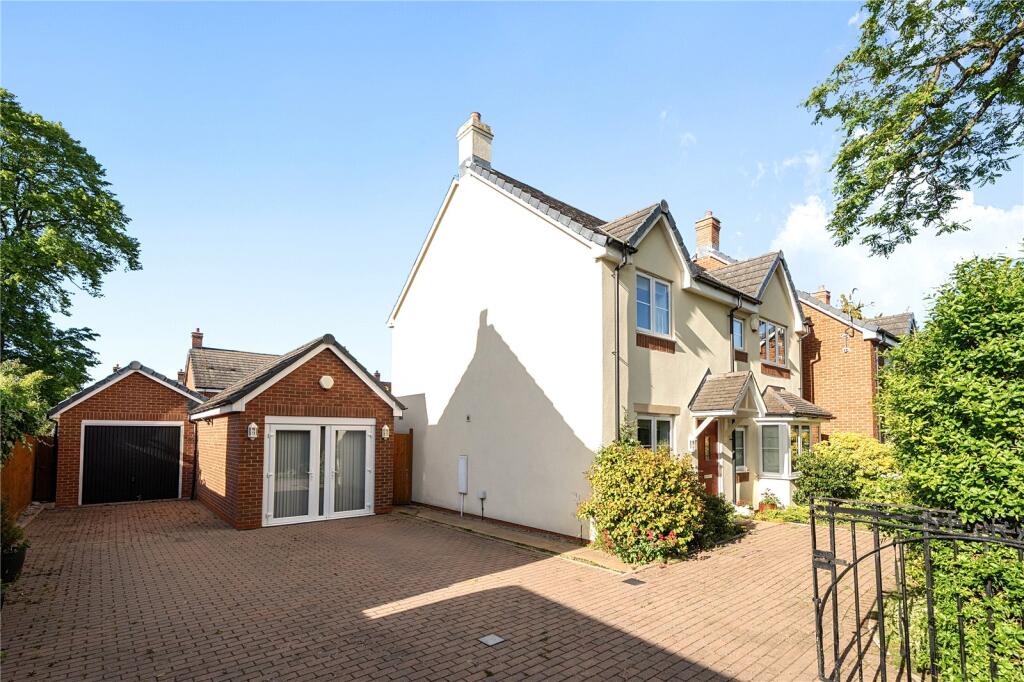 Main image of property: Tennyson Road, Cheltenham, GL51