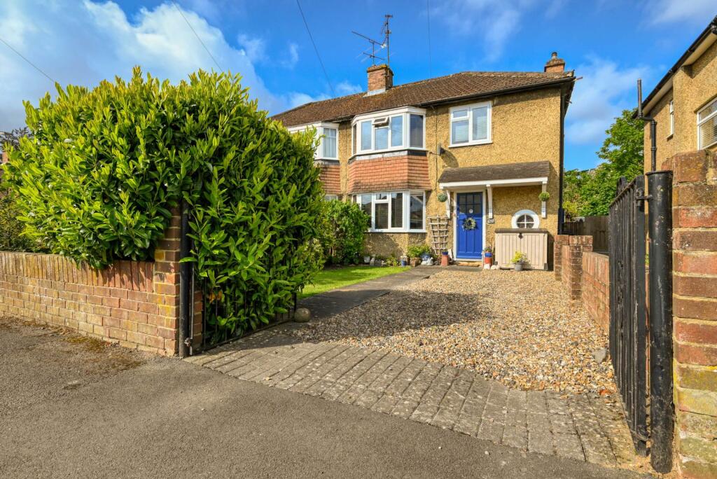 Main image of property: Chiltern Road, Caversham