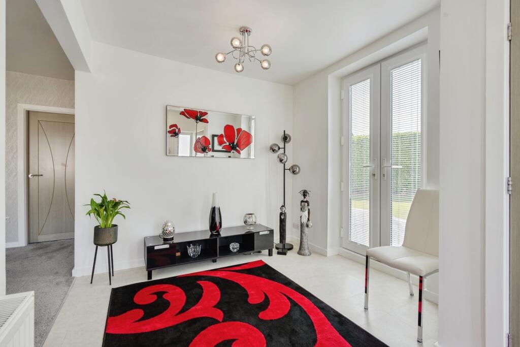 House in Bolton, Westhoughton - View 4
