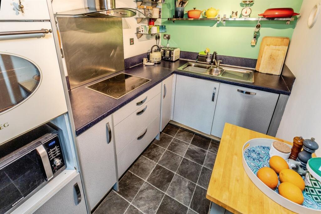 Apartment in Bristol, City of Bristol - View 4
