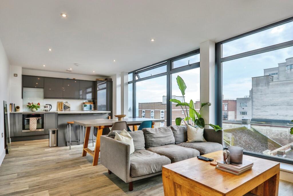 Main image of property: Upper Hinton Road, Bournemouth, BH1