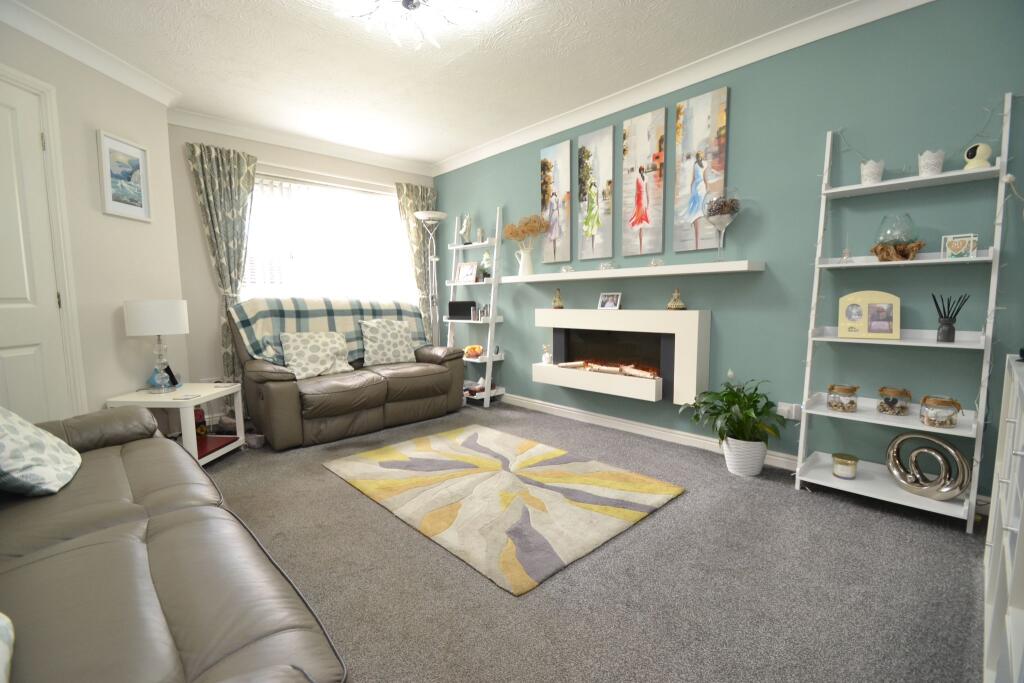 West Cote Drive, Thackley, – pohled 3
