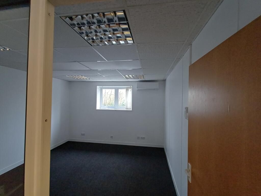Photo 27