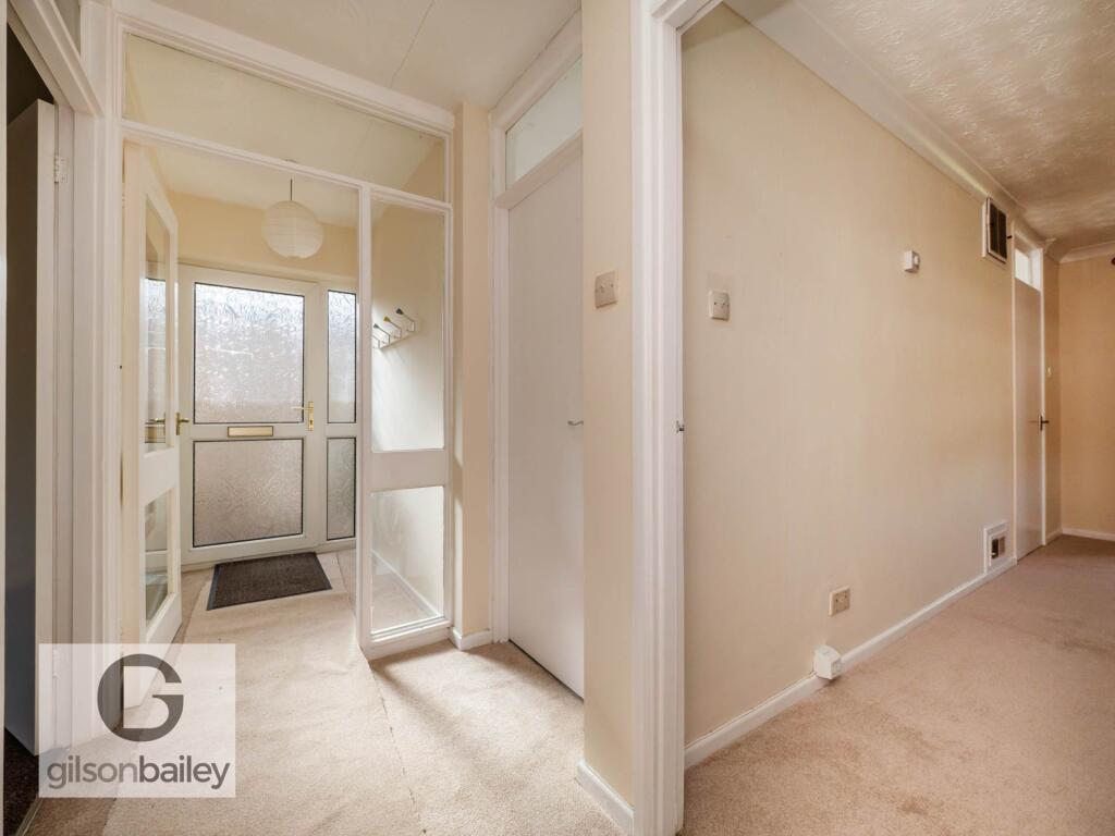 House in Broadland, Brundall - More