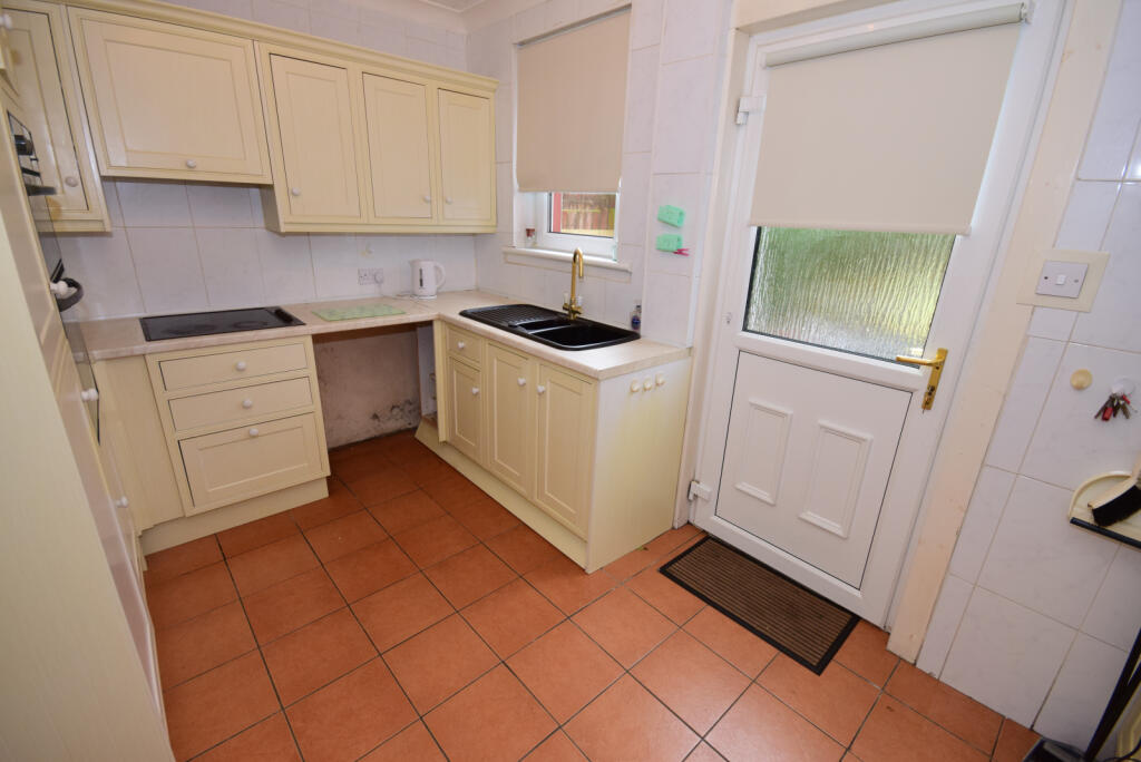 House in Bellshill, Milnwood - View 4