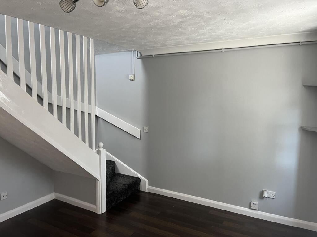 House in Rochester - View 3