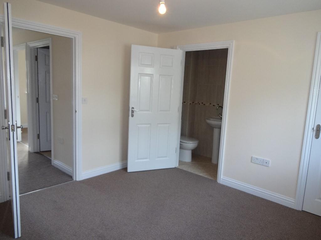 House in Dorchester - View 5