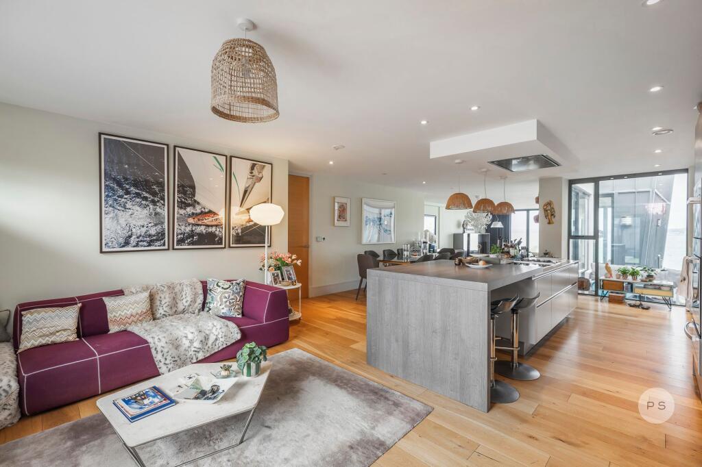 Additional image 9 of Rhode House, The Horseshoe, Sandbanks, Poole, BH13 7RW