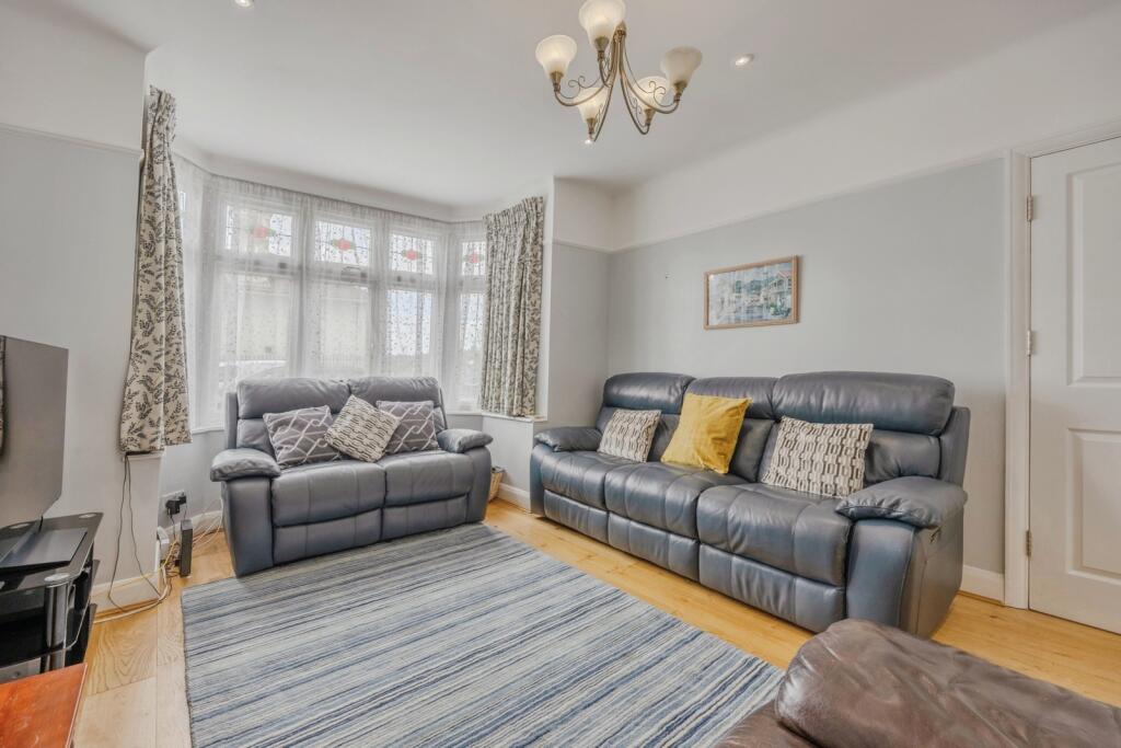 House in London - View 3