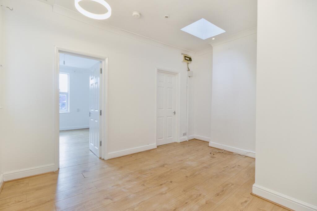 Main image of property: Broadway Bexleyheath DA6