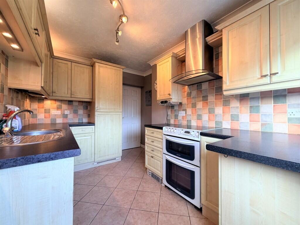 Bramford, Ipswich, Suffolk photo 2