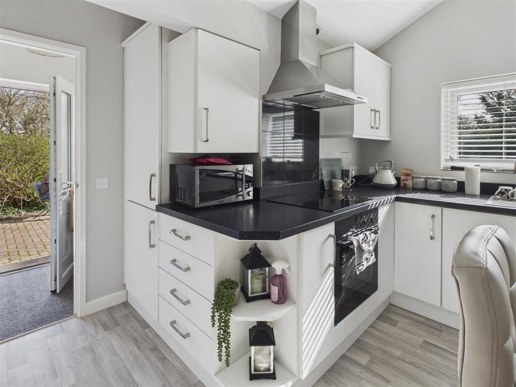 Redberth Gardens, Redberth, Tenby – pohled 4
