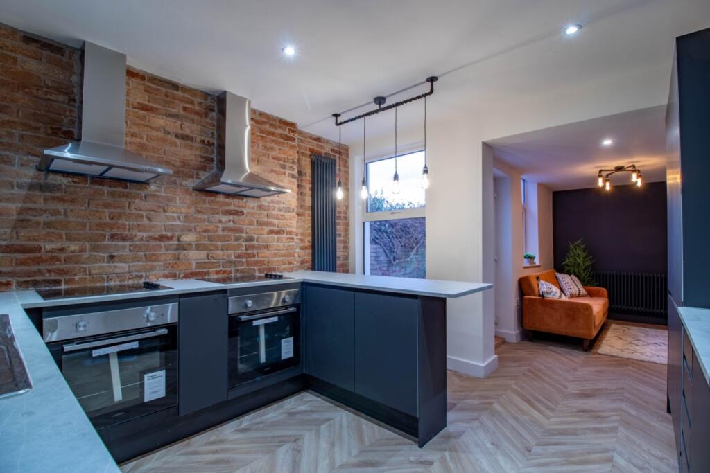 Main image of property: Room 1 74 Marlborough Road, Beeston