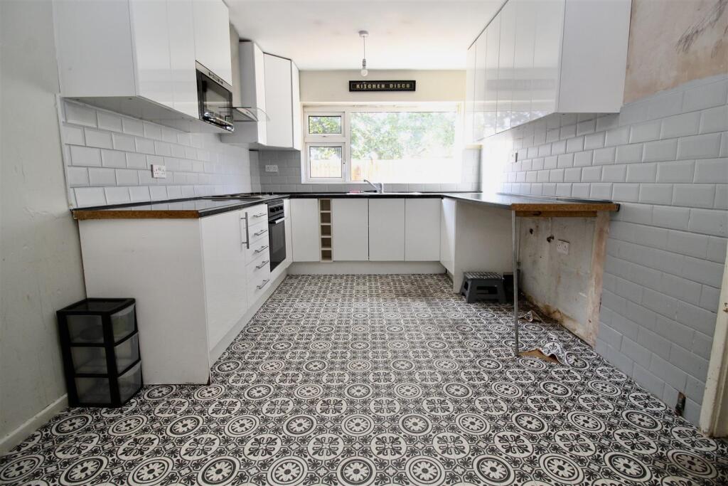 Hillstone Road, Shard End, Birmingham photo 5