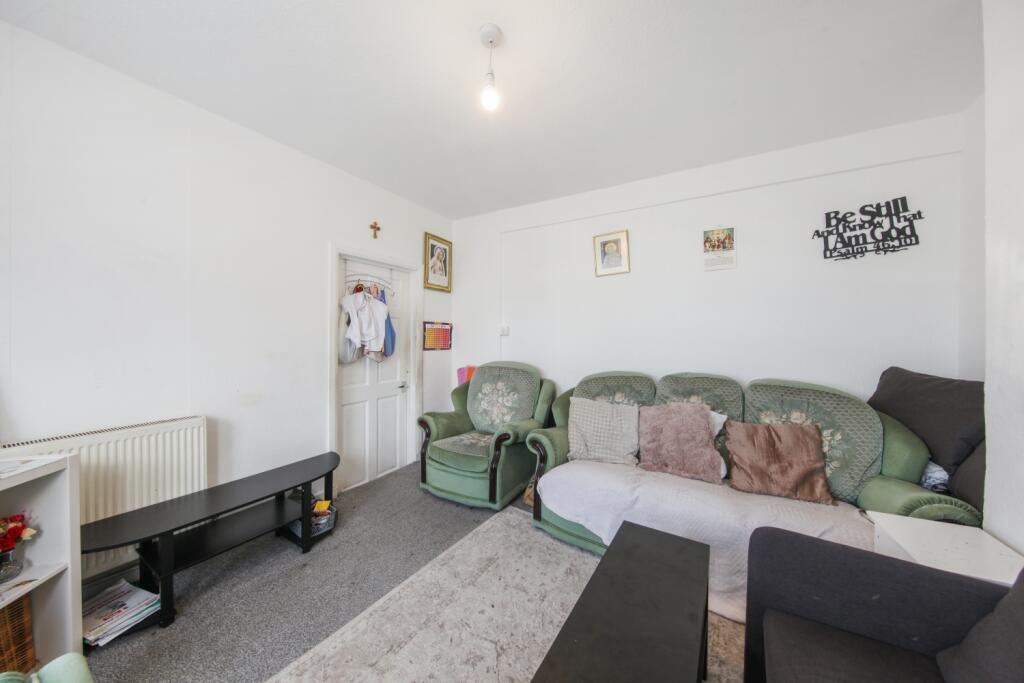 House in London - View 4