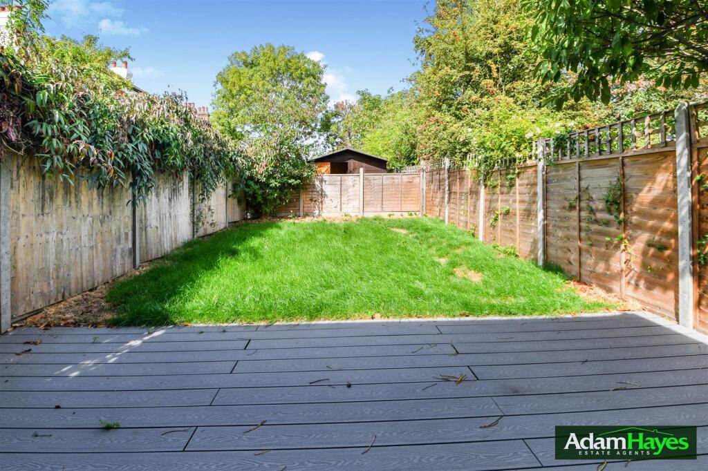 House in London - View 5