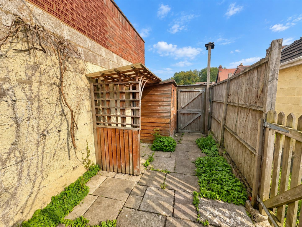 Property photo 11