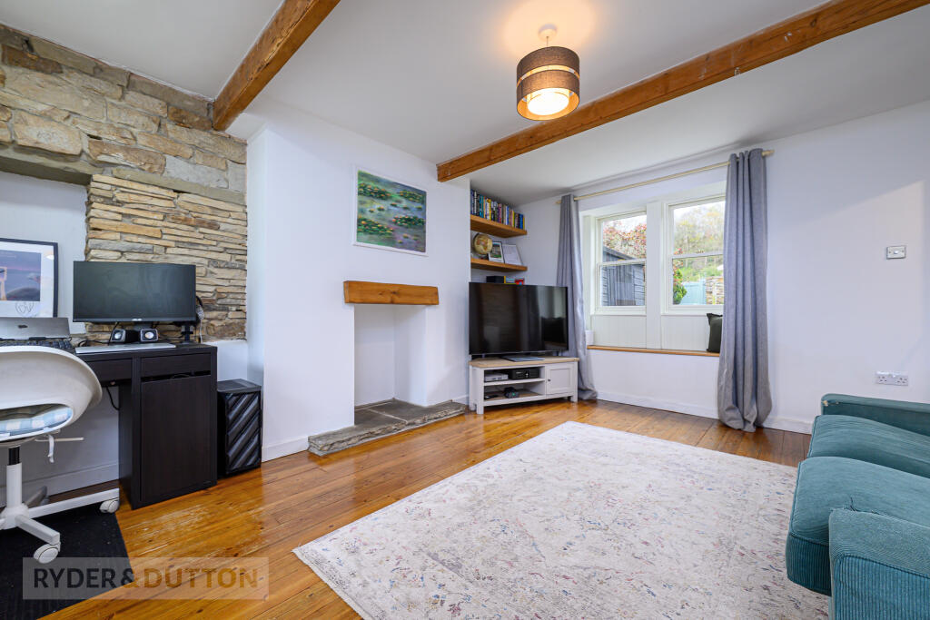 House in Kirklees, West Yorkshire - More