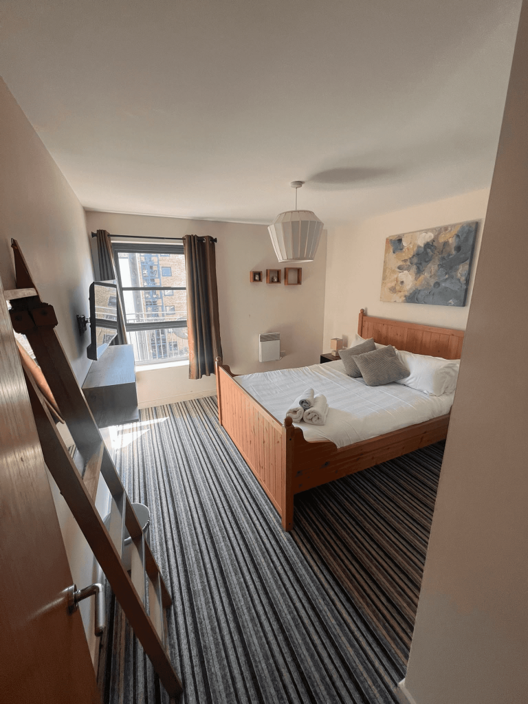 Main image of property: Commercial Road, London, E14