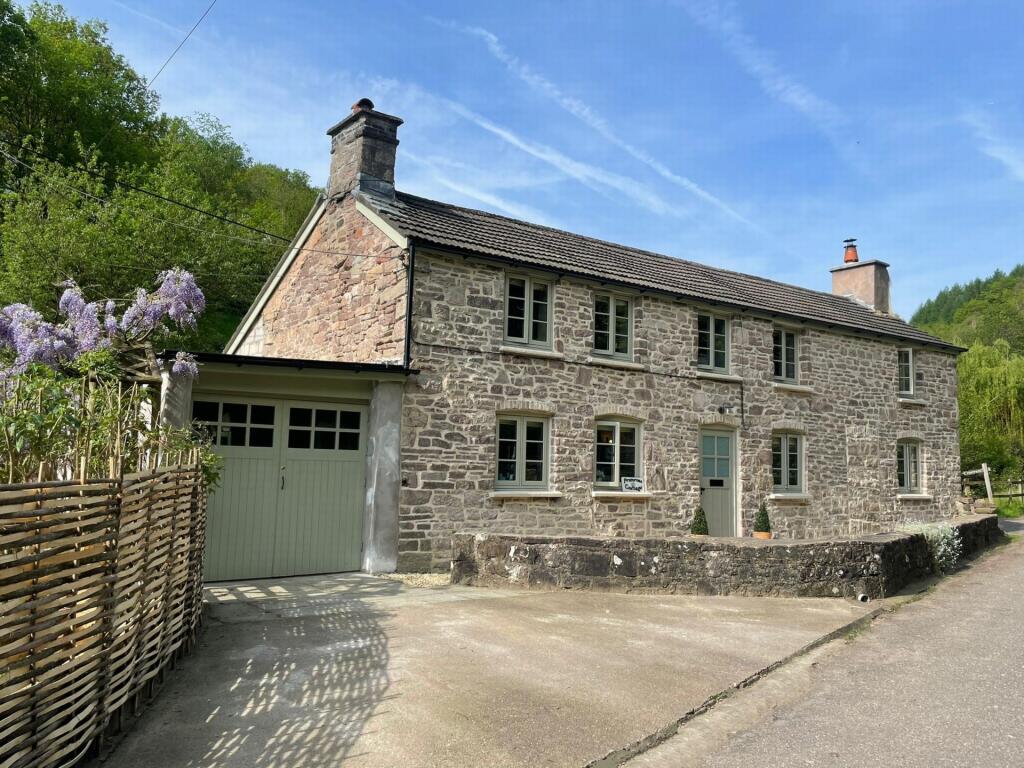 Main image of property: Forge Road, Tintern, NP16