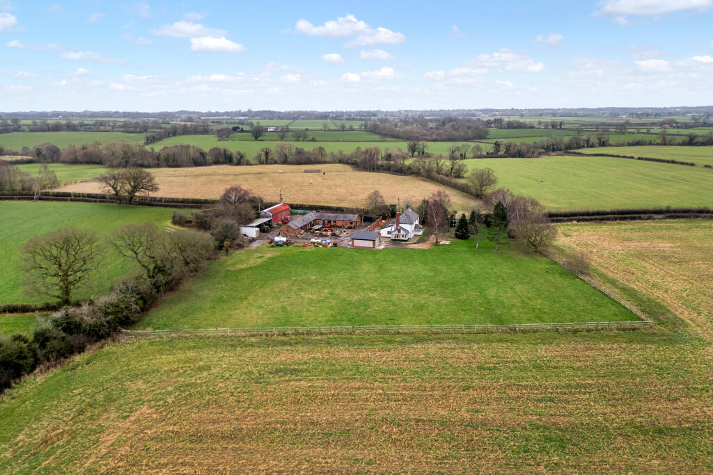 Newholme Farm, The Shippins and the Dutch Barn, Warrington - View 4