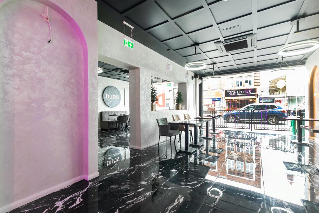 662664 Lea Bridge Road 5.jpg