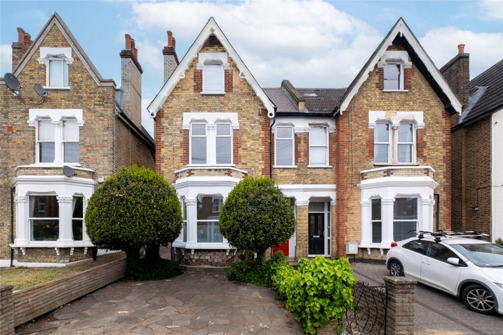 Main image of property: Buckleigh Road, London, SW16