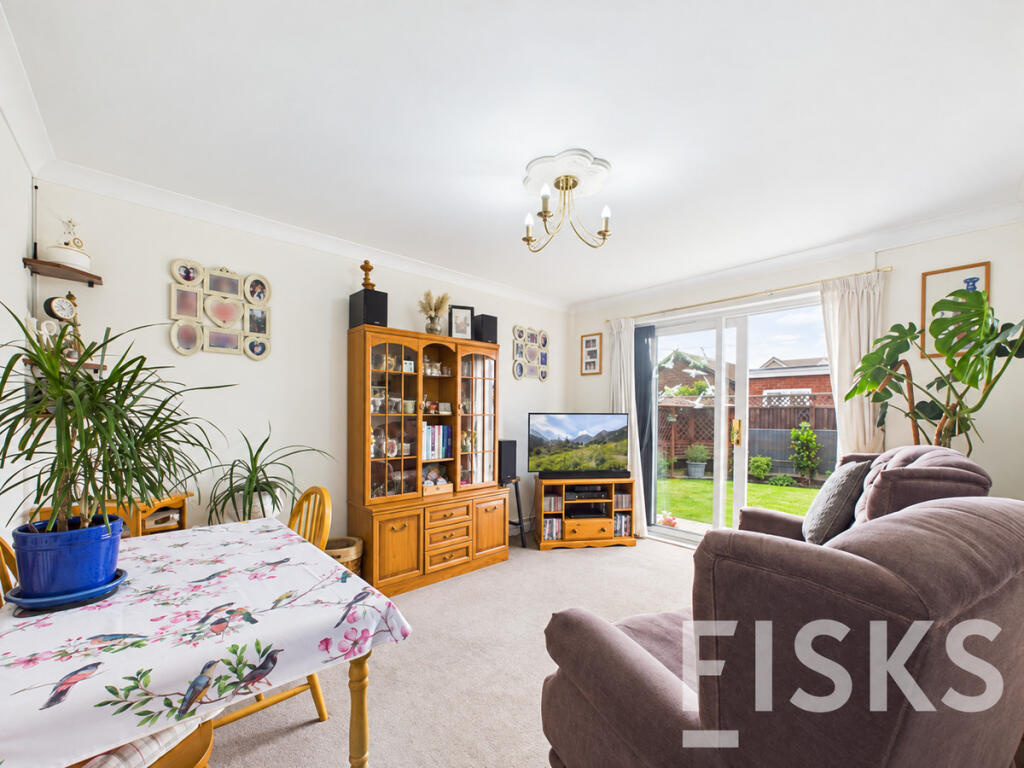 House in Southend-on-Sea - View 3