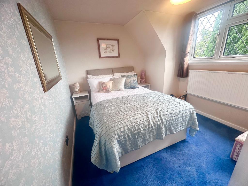 Highland Road, Badgers Mount, Sevenoaks, TN14 7BA photo 3