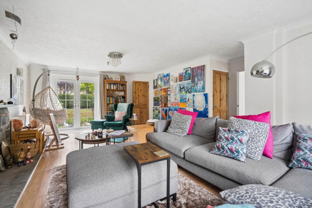 House in Luton, Pitstone - View 5