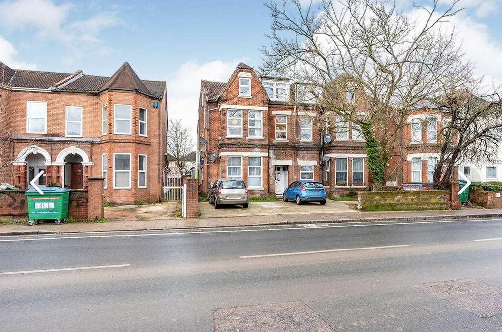 Main image of property: Student Property - Portswood Road