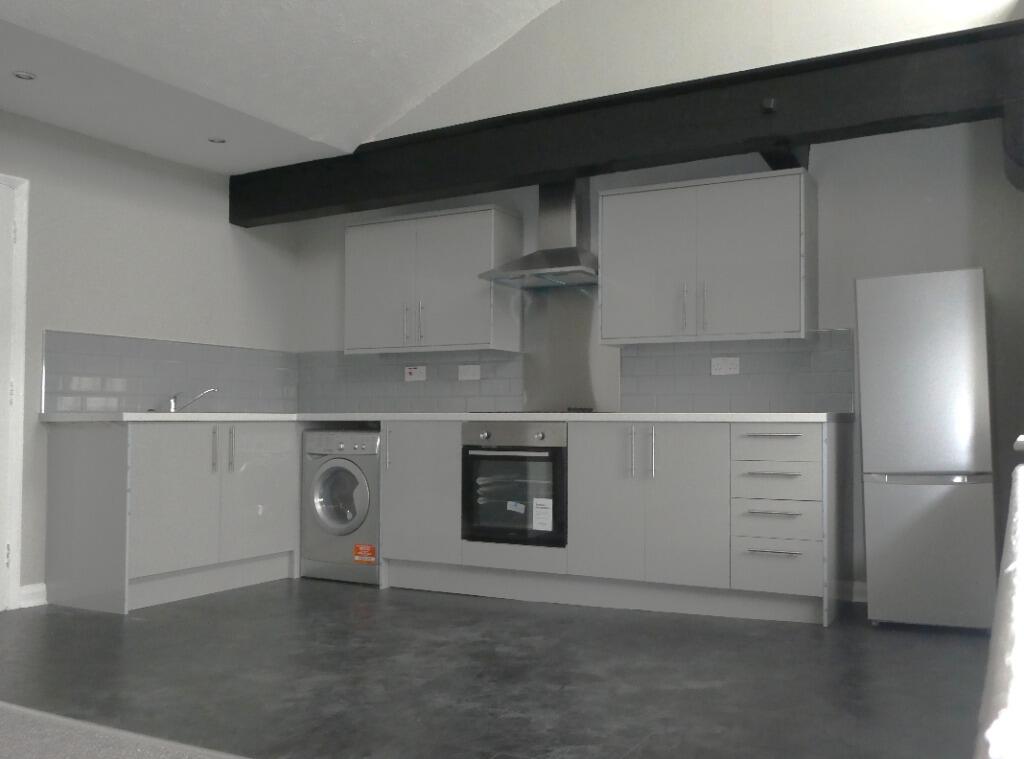 Apartment in Hull - View 2