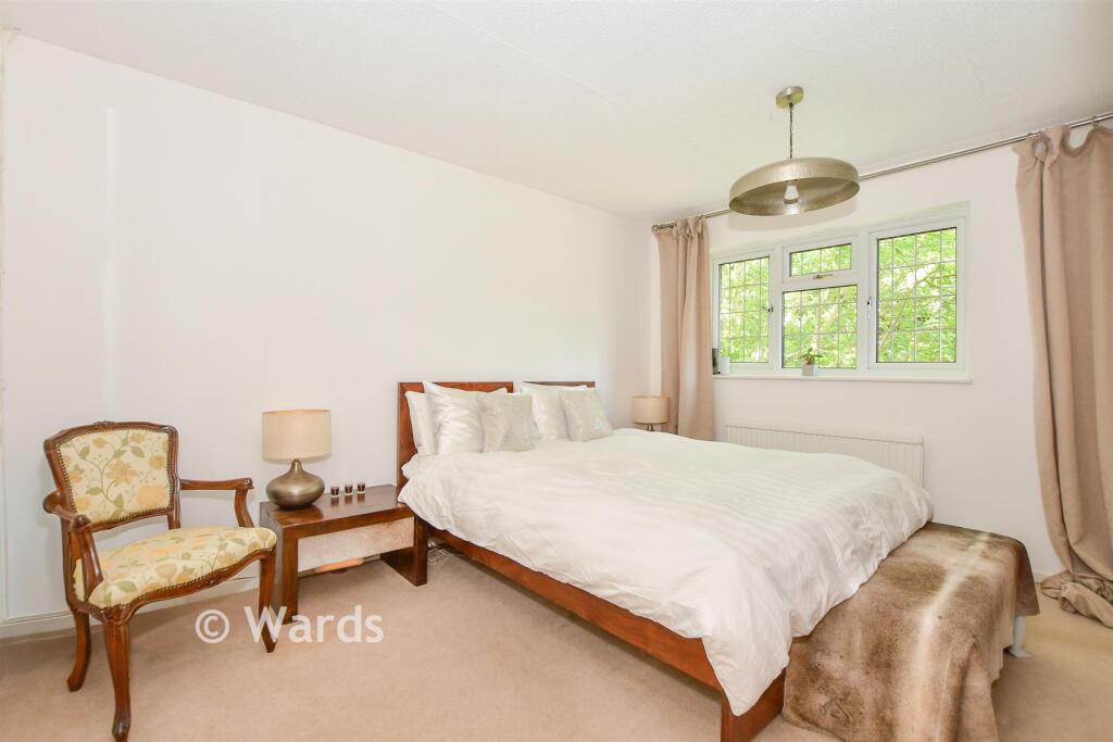 House in Rochester - View 5