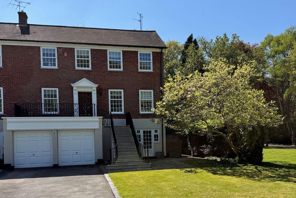 Main image of property: Snows Ride, Windlesham