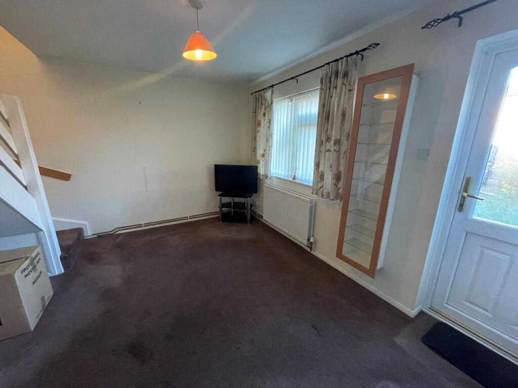 House in Guildford - More