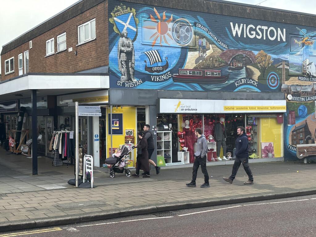 Main image of property: 37 Leicester Road, Wigston, Leicestershire, LE18 1NR