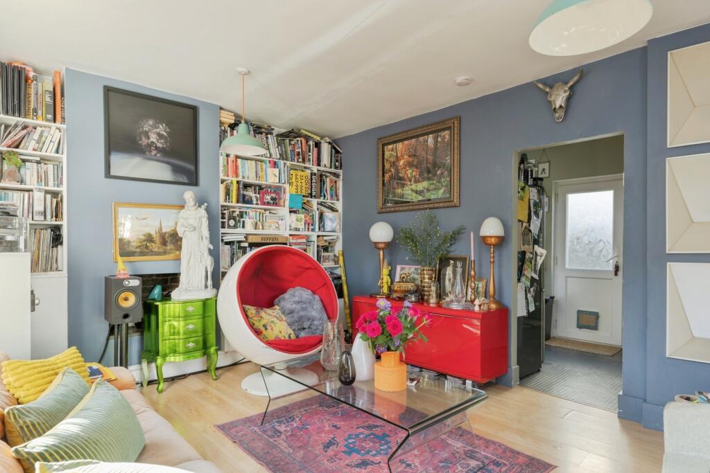 House in Tunbridge Wells, Kent - View 5