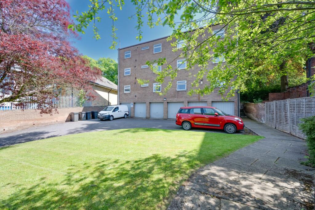 Property photo 11