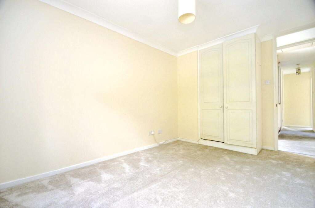 House in Truro - View 5