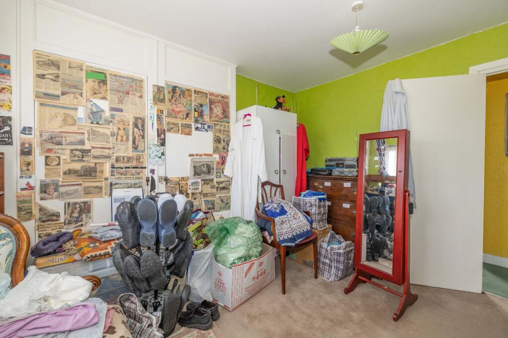 Eastern Gardens, Willesborough, Ashford, Kent, TN24 photo 3