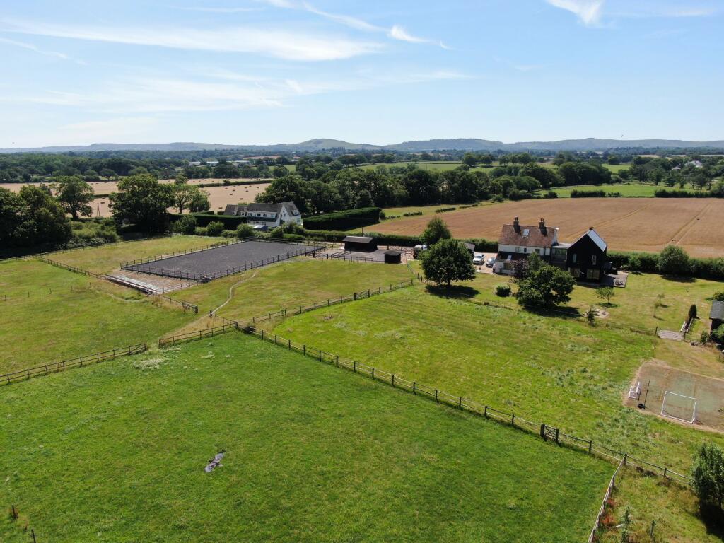 Twineham Lane, Sayers Common, BN6 - View 4