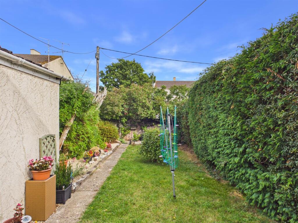 House in Gloucester, Gloucestershire - View 4