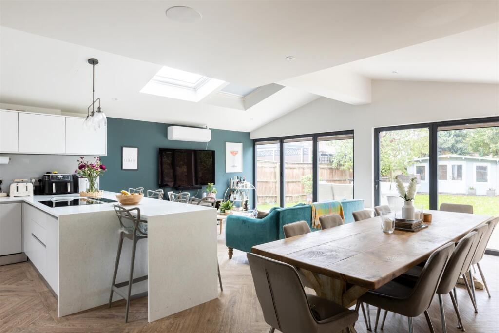 Main image of property: Nutfield Road, Merstham