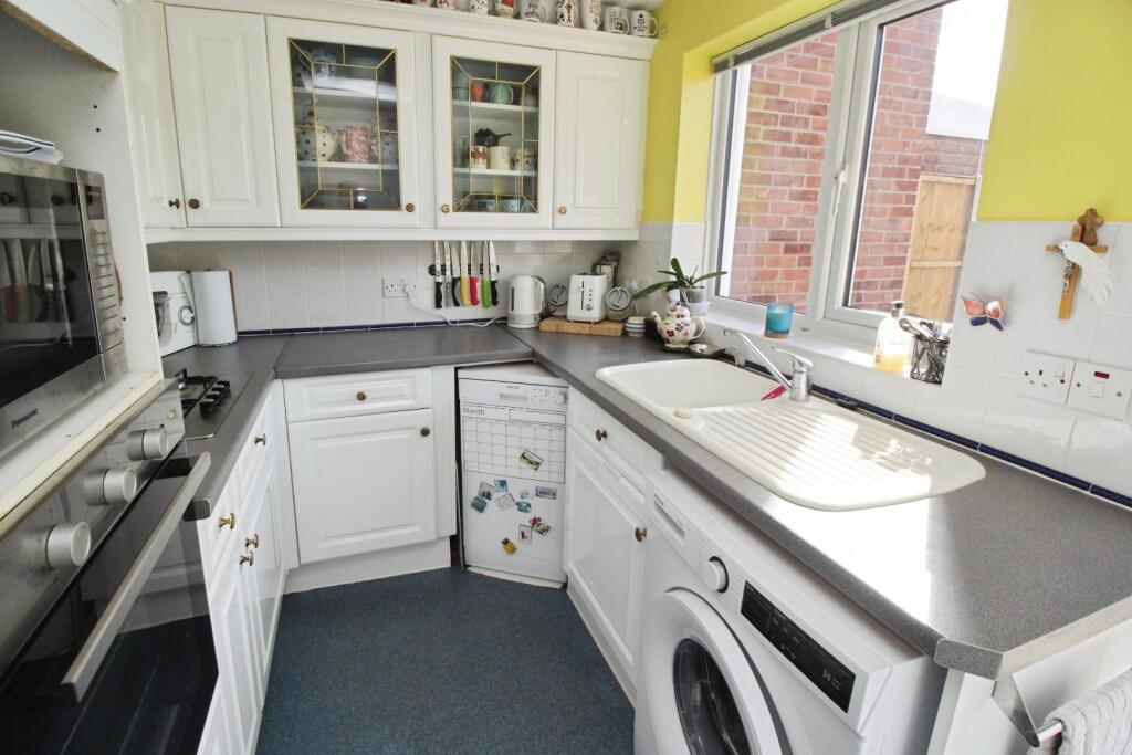 Leach Close, Clevedon, North Somerset, BS21 photo 4