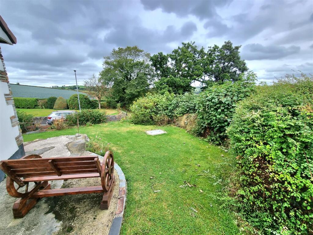 House in Plymouth, Lawhitton Rural - View 5