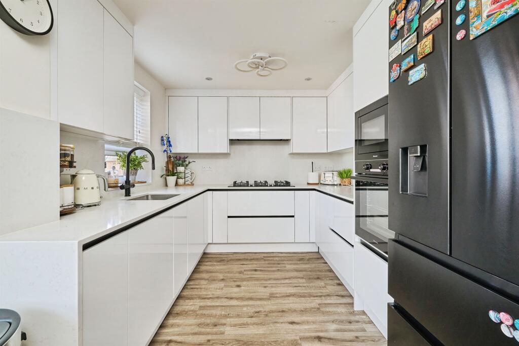 House in Peterborough - View 4